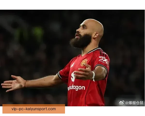 曼联夏窗转会全景解析新援动向与阵容重建前景展望英超争冠路径